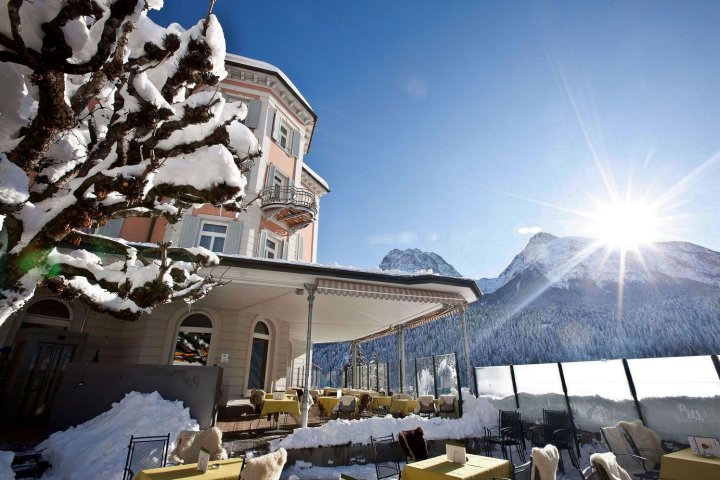 贝尔维德施库尔酒店(Hotel Belvedere Scuol)