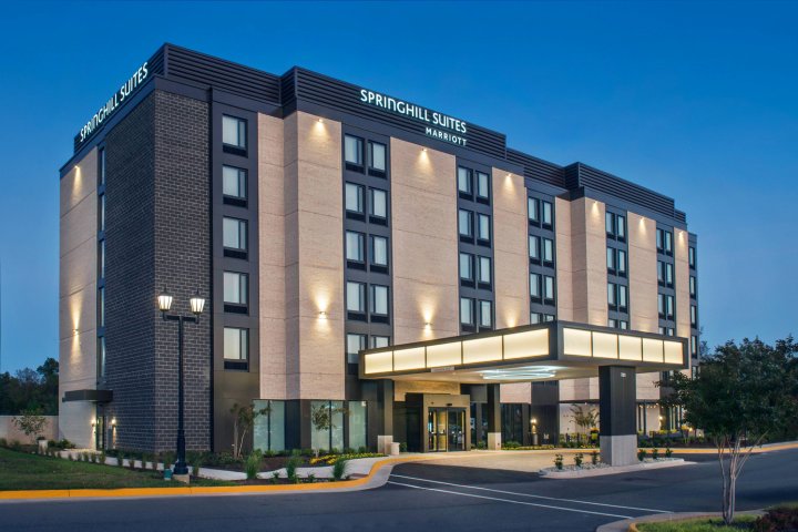 盖恩斯维尔万豪春丘酒店(SpringHill Suites by Marriott Gainesville Haymarket)