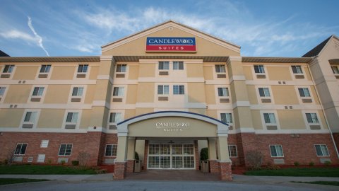 斯普林菲尔德烛木套房酒店(Candlewood Suites Springfield, an IHG Hotel)