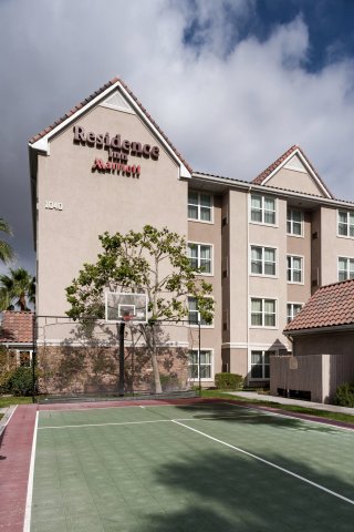 圣贝纳迪诺万豪居家酒店(Residence Inn by Marriott San Bernardino)