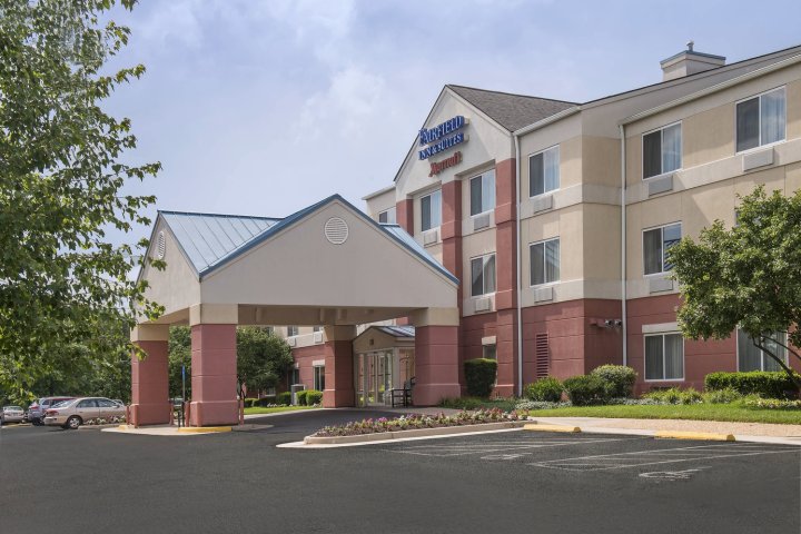 杜勒斯机场尚迪利酒店(Fairfield Inn Dulles Airport Chantilly)