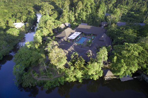 姆鲁万豪度假酒店(Mulu Marriott Resort)