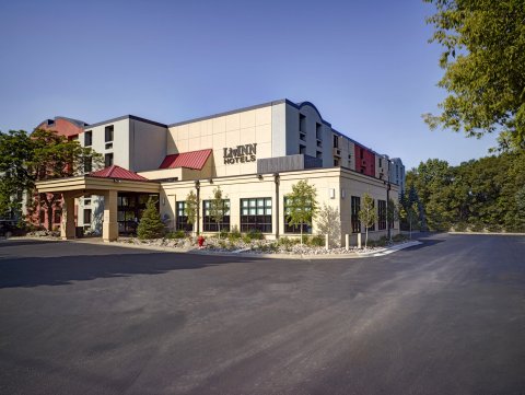 明尼阿波利斯南部/伯恩斯维尔生活酒店(LivINN Hotel Minneapolis South / Burnsville)