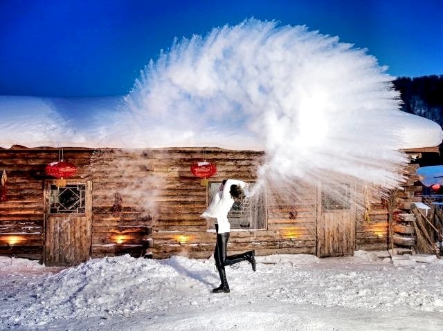 雪乡二浪河岁月客栈