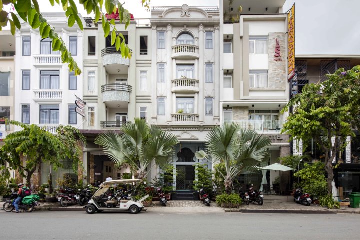 维东二号酒店(Vien Dong Hotel 2)