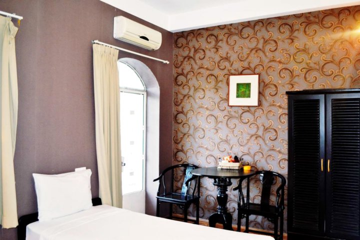 芽庄白狮2号酒店(White Lion 2 Hotel Nha Trang)