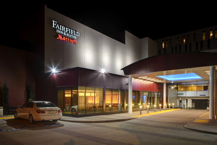 洛杉矶国际机场/埃尔塞贡多万豪费尔菲尔德酒店(Fairfield Inn & Suites by Marriott Los Angeles LAX/El Segundo)