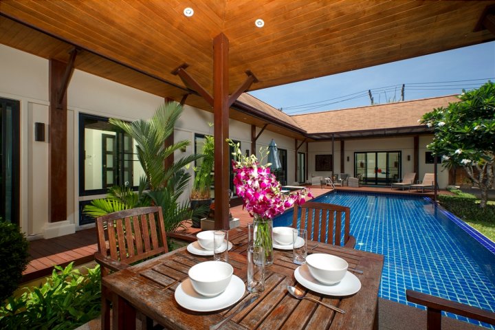 马拉马别墅 - 由TropicLook经营：科阳风格奈汉海滩(Villa Marama | Private Pool | Kokyang Estate by Tropiclook | Naiharn Beach)