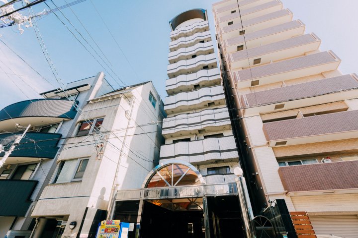 AFP高津公寓(Nippombashi Back Kuromon AFP Apartment)