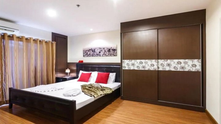 77普吉岛民宿-芭东2店(77 Phuket Homestay - Patong 2)