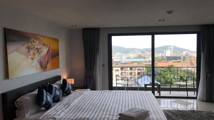 77普吉岛民宿客栈 芭东店(77 Phuket Homestay Pa Tong)