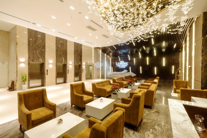 芽庄乐莫尔酒店(LeMore Hotel Nha Trang)