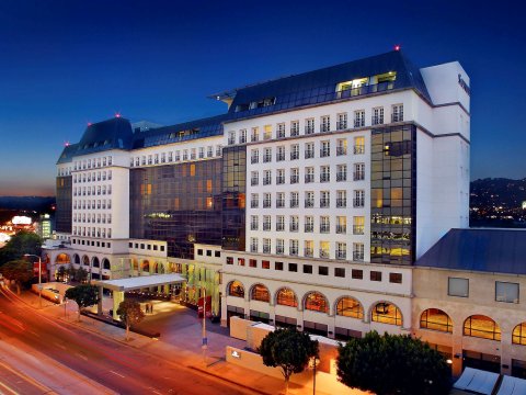 洛杉矶比弗利山庄索菲特酒店(Hotel Sofitel Los Angeles at Beverly Hills)