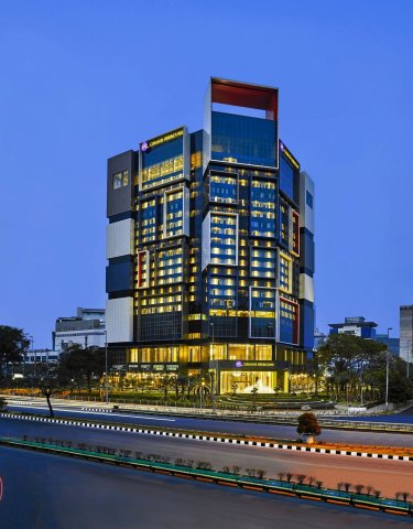 雅加达马腰兰美爵酒店(Grand Mercure Jakarta Kemayoran)