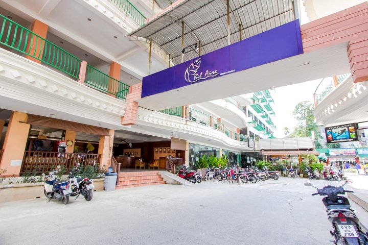 芭东贝尔普吉艾尔酒店(Bel Aire Patong Phuket)