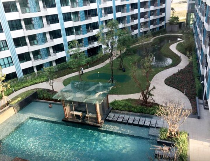 普吉镇泳池景公寓(Pool View Condo Phuket Town)