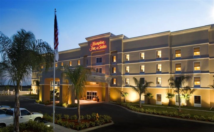 莱克威尔士希尔顿欢朋旅馆&套房酒店(Hampton Inn & Suites Lake Wales)