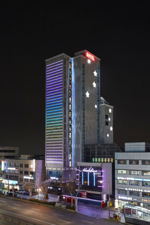 努恩东 9 号精品酒店(Hotel Boutique 9 Neungdong)