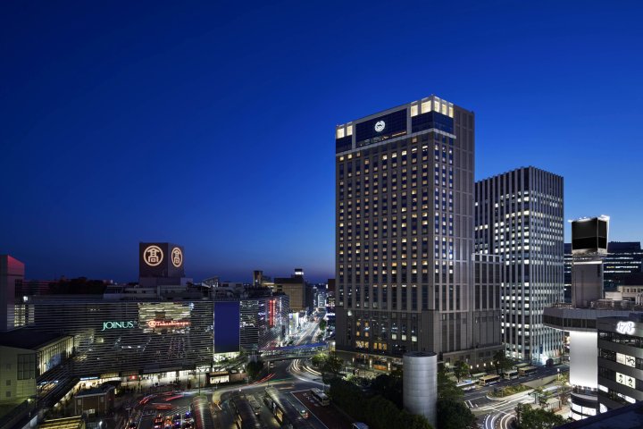 横滨湾喜来登大酒店(Yokohama Bay Sheraton Hotel and Towers)