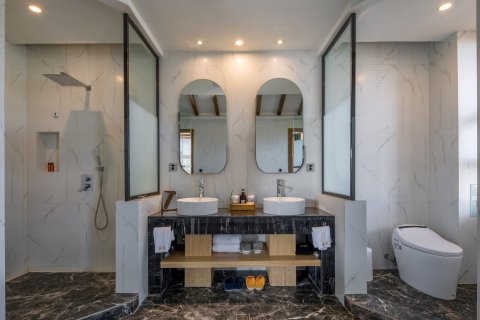 溪田·悦上   |   Alice  in  Wonderland · 爱丽丝梦游仙境·客栈