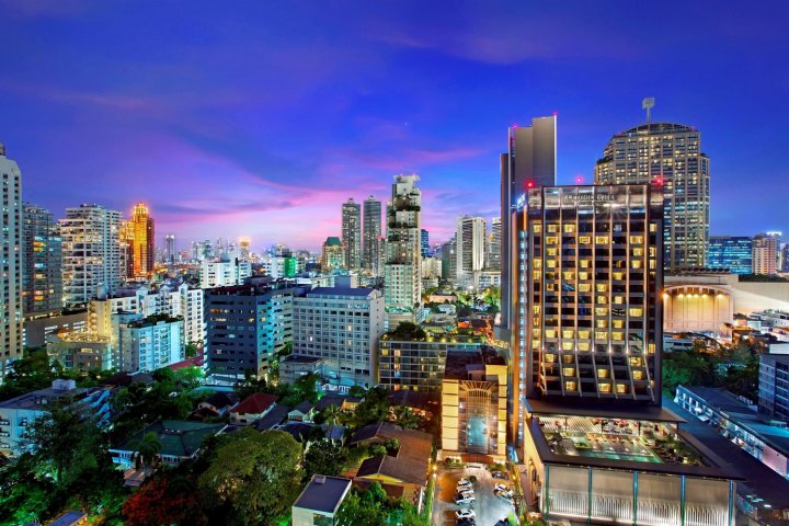曼谷素坤逸希尔顿逸林酒店(DoubleTree by Hilton Sukhumvit Bangkok)
