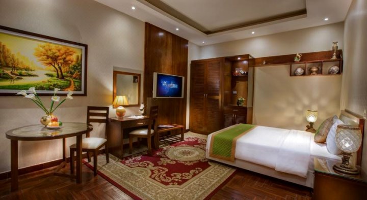 河内翡翠酒店(Emerald Hotel Hanoi)