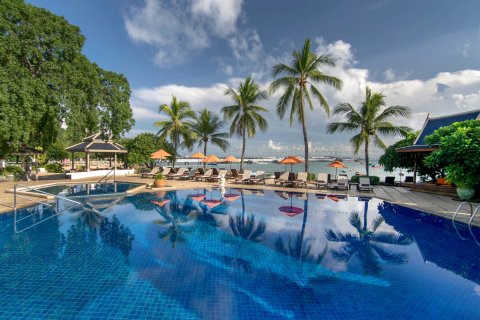 芭堤雅暹罗海岸酒店(Siam Bayshore Resort Pattaya)