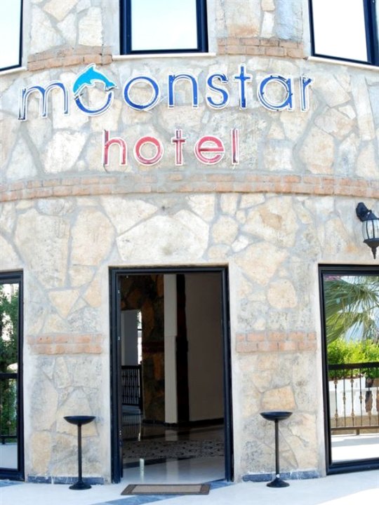Moonstar Hotel