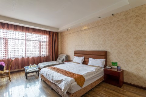 鄂托克旗屹升大酒店