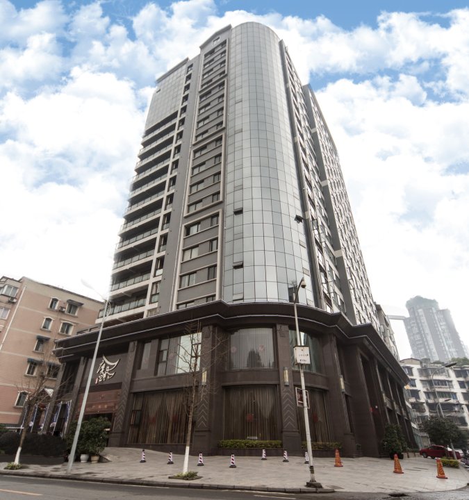 乐山广寒宫酒店