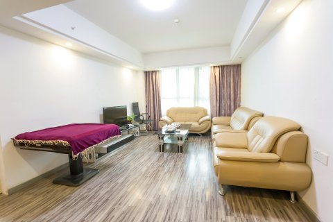 南雄江景庭酒店