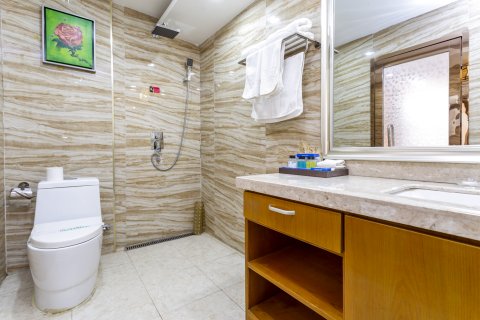 海东华西商务宾馆