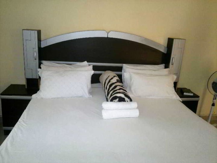 布拉瓦约欧陆酒店(Bulawayo Continental Hotel)