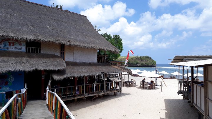 三台巴厘岛旅馆(Santai Warung Bali)