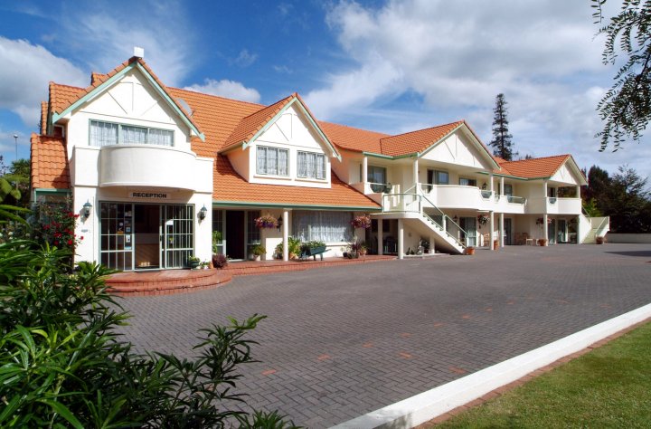 罗托鲁瓦科奇曼Spa汽车旅馆(Rotorua Coachman Spa Motel)