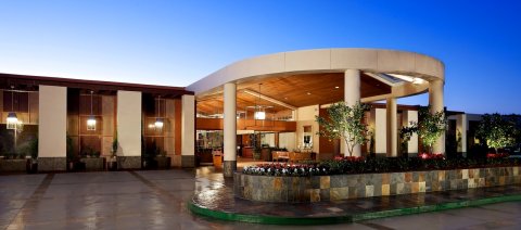 拉荷亚托里平斯希尔顿酒店(Hilton La Jolla Torrey Pines)