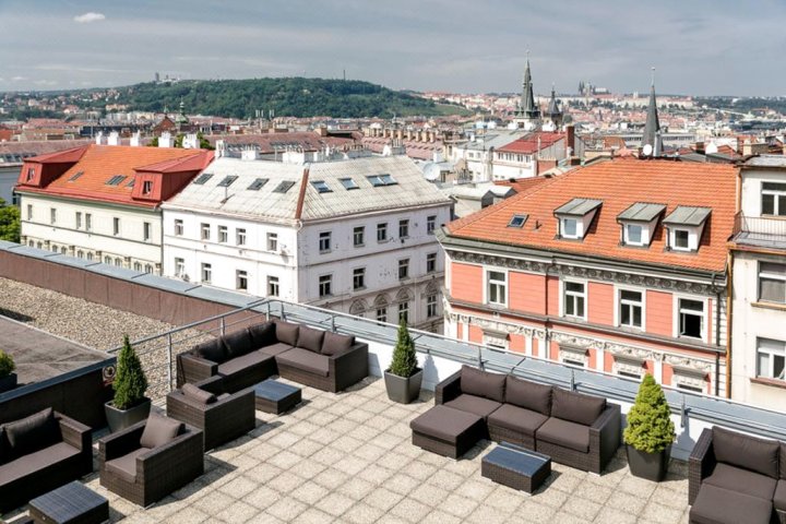 诺富特普拉哈文策斯劳斯广场酒店(Novotel Praha Wenceslas Square)