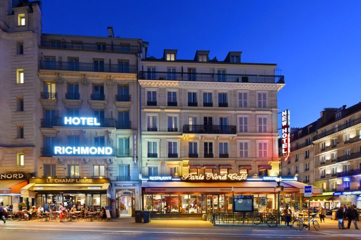 佳若杜瑙德里士满酒店(Hotel Richmond Gare du Nord)