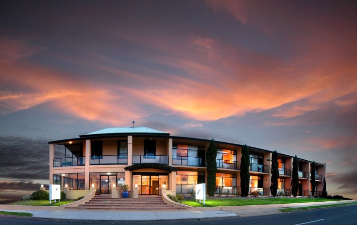 袋鼠岛海滨酒店(Kangaroo Island Seafront)