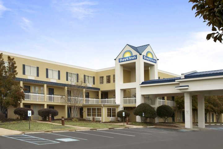 查塔努加/汉密尔顿广场戴斯酒店(Days Inn by Wyndham Chattanooga/Hamilton Place)