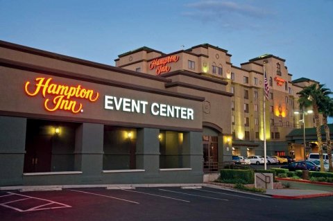 特洛皮卡纳希尔顿欢朋酒店(Hampton Inn Tropicana)