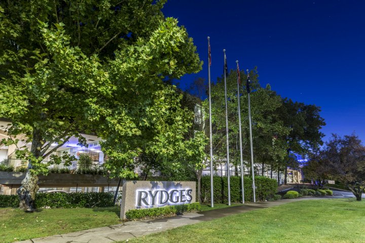 堪培拉吉斯酒店(Rydges Canberra)