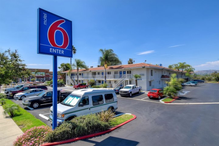 洛杉矶 - 罗兰岗6号汽车旅馆(Motel 6-Rowland Heights, CA - Los Angeles - Pomona)