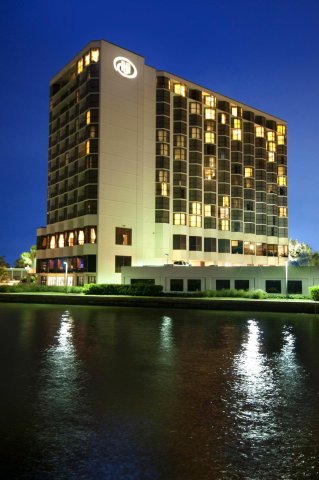 休斯顿纳萨丽湖希尔顿酒店(Hilton Houston NASA Clear Lake)