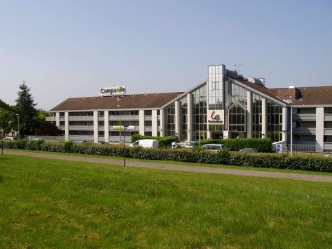 马恩河谷 - 托尔西康铂酒店(Campanile Marne-La-Vallée - Torcy)