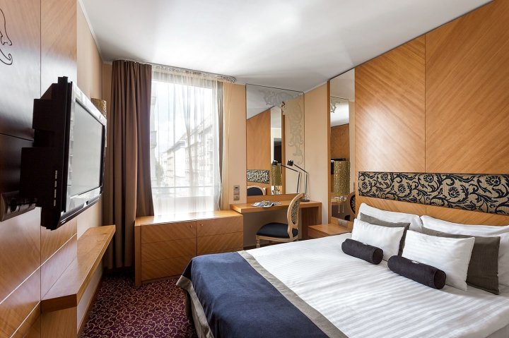 布达佩斯玛拉玛拉酒店(Marmara Hotel Budapest)