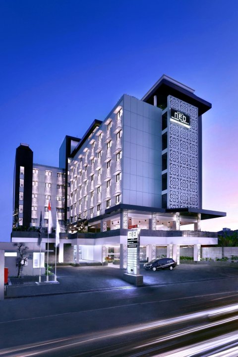 尼欧玛里波萝酒店 - 阿斯顿酒店(Hotel Neo Malioboro by Aston)
