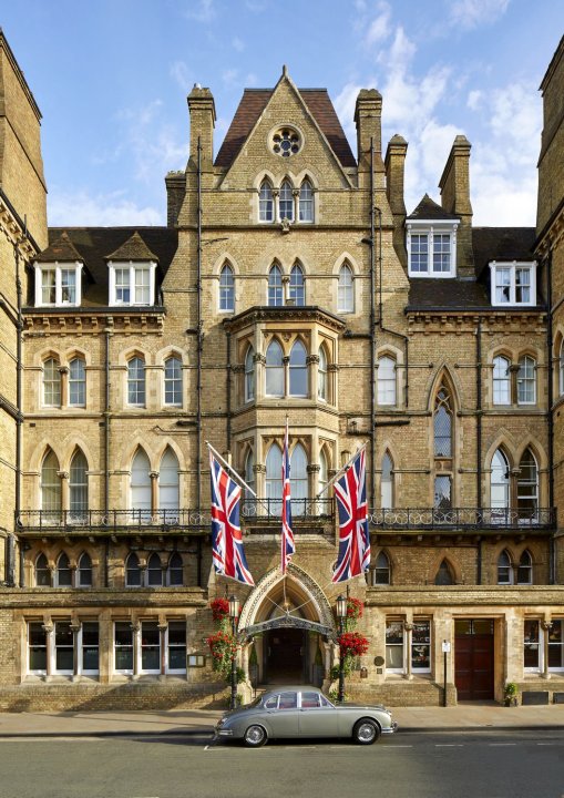 兰道夫毕业生酒店(The Randolph Hotel, by Graduate Hotels)
