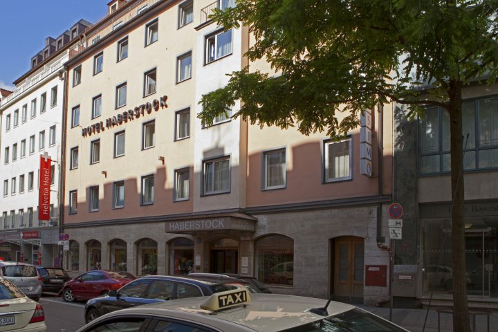 哈贝尔斯托克酒店(Hotel Haberstock)