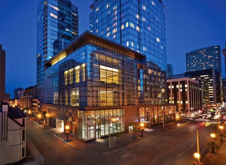 约克维尔多伦多四季酒店(Four Seasons Hotel Toronto at Yorkville)